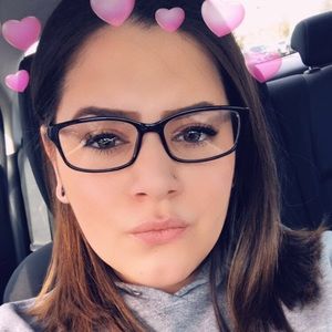 Meet your Posher, Kaitlin